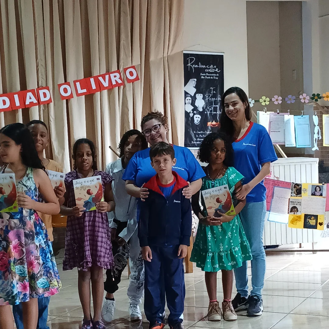 S� um minutinho - Santa Luzia Rede Passionista de Educa��o