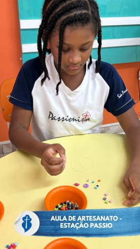 Aula de Artesanato - Esta��o Passio - S�o Paulo da Cruz Rede Passionista de Educa��o