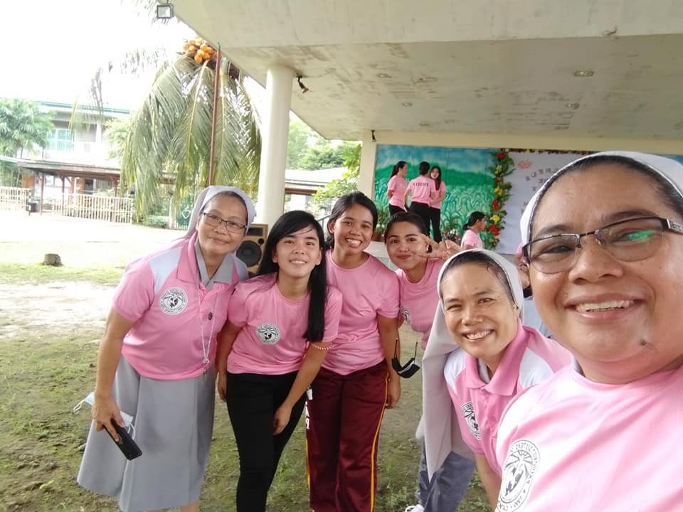 Feliz Dia do Professor - Passionist Sister School - Catmon Rede Passionista de Educa��o