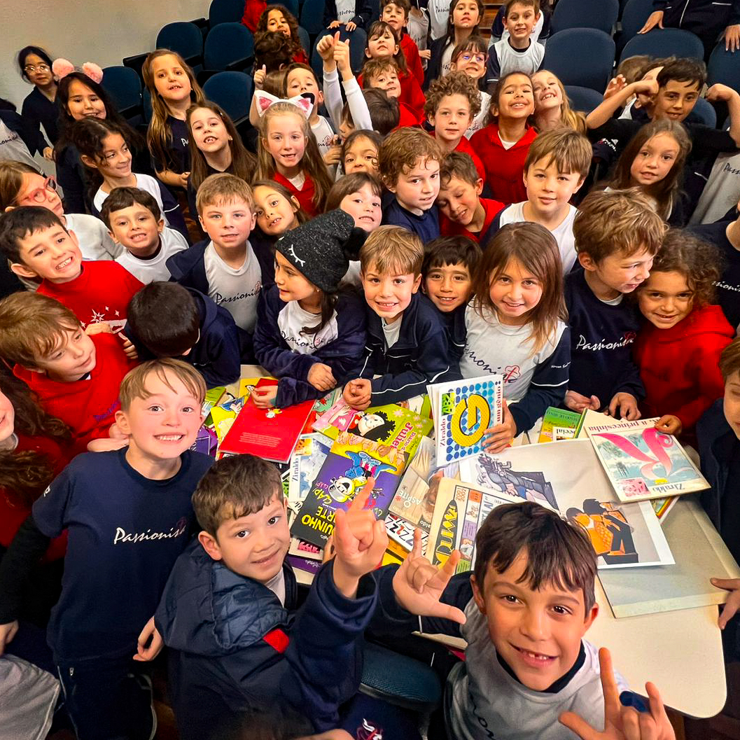Palestra sobre o Ziraldo! - Nossa Senhora Menina Rede Passionista de Educa��o