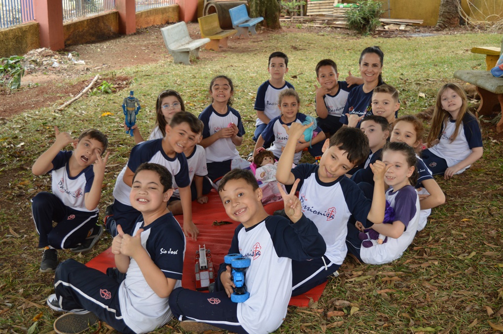 1� Ano A e B - Momento Brinquedo - S�o Jos� Rede Passionista de Educa��o