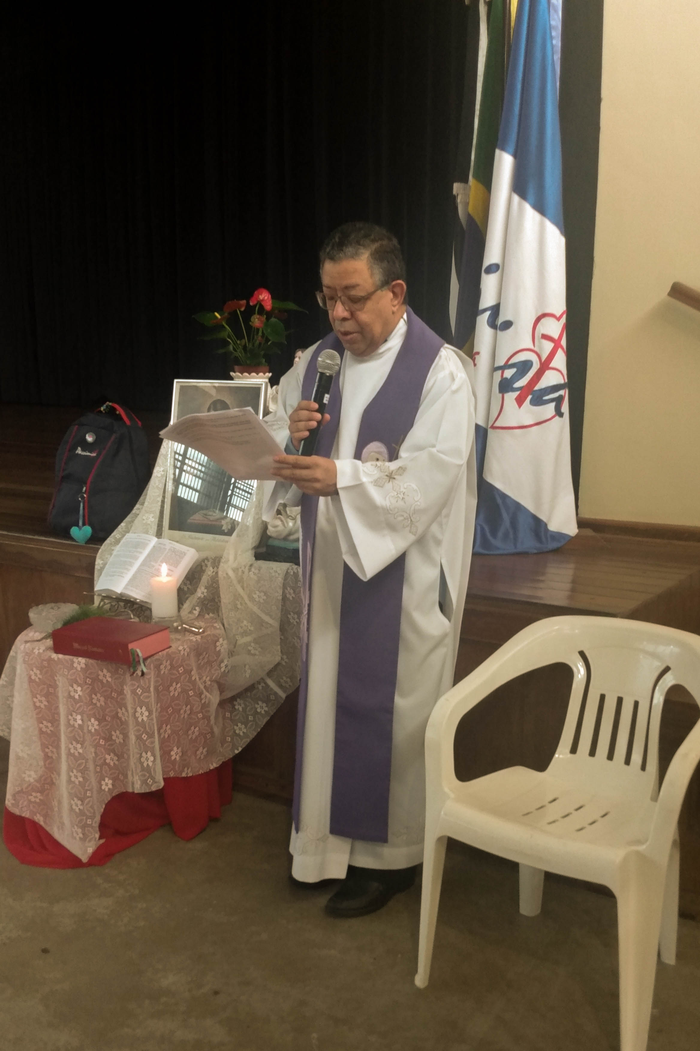 Ben��o das Mochilas - Santa Maria Rede Passionista de Educa��o