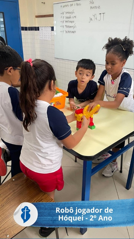 Rob� jogador de H�quei - 2� Ano - S�o Paulo da Cruz  Rede Passionista de Educa��o