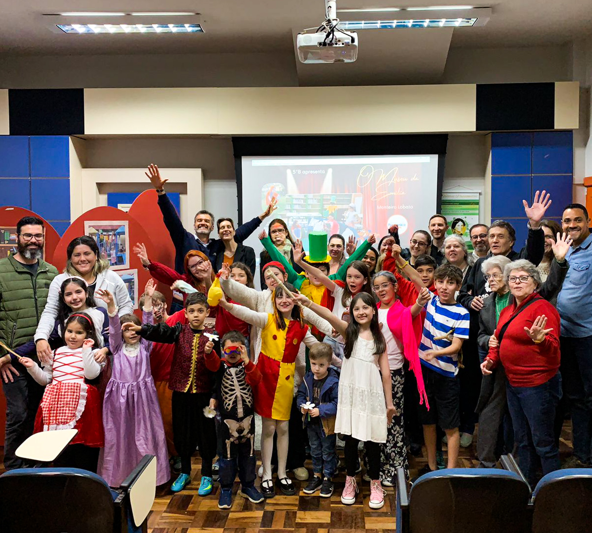 Pe�a: Museu da Em�lia - Nossa Senhora Menina Rede Passionista de Educa��o