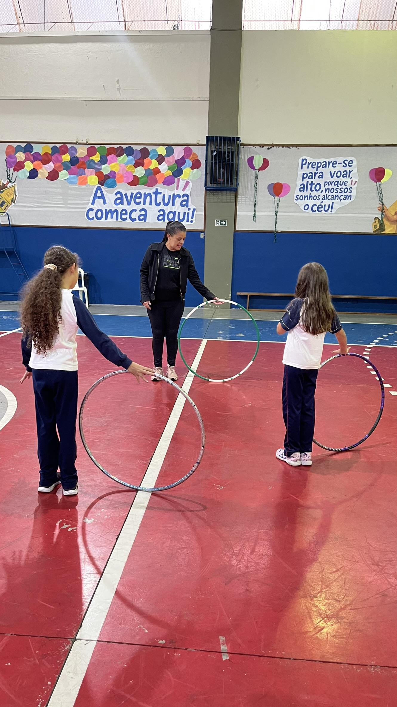 Gin�stica R�tmica - Aula Experimental - Santa Gema Rede Passionista de Educa��o