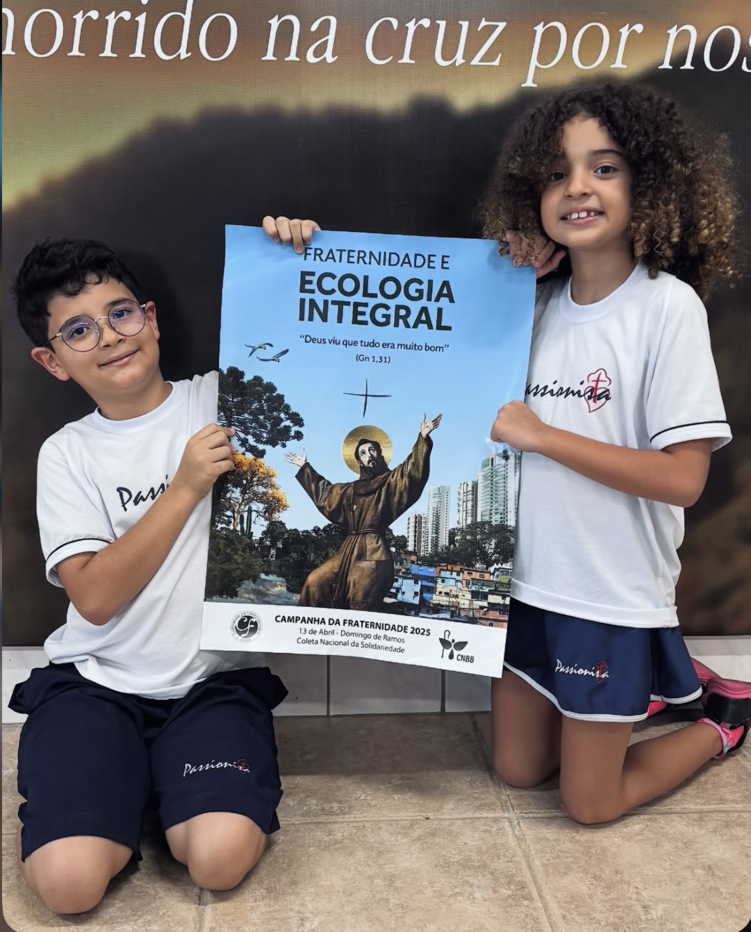 Campanha da Fraternidade - M�e da Santa Esperan�a Rede Passionista de Educa��o