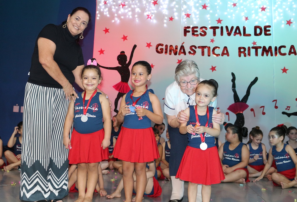 Festival de Gin�stica R�tmica - 60 Anos - S�o Jos� Rede Passionista de Educa��o