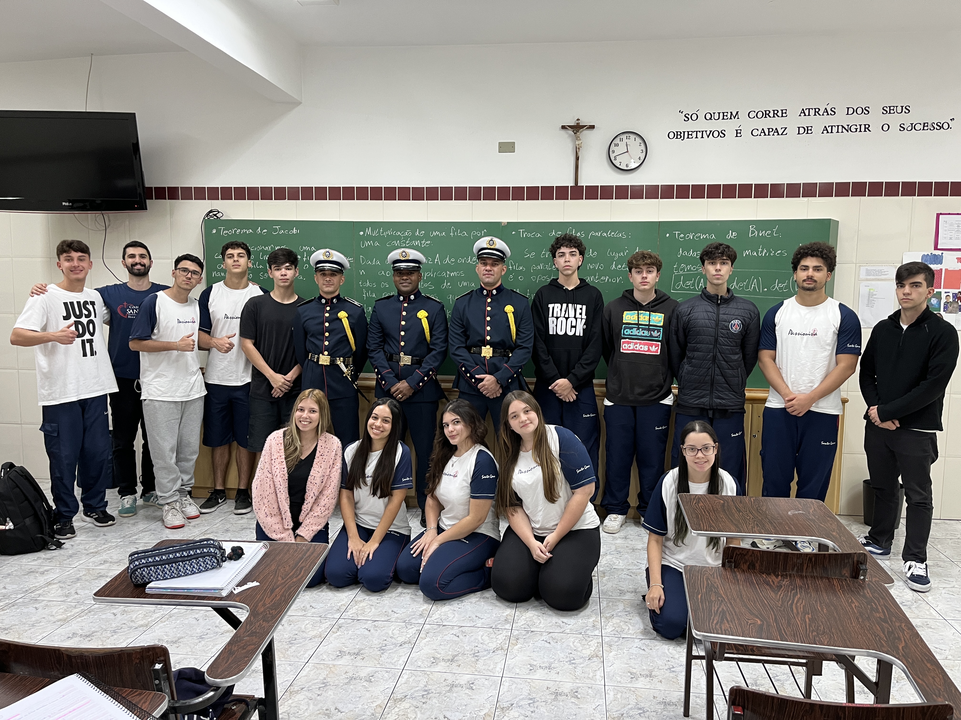 Visita - Cadetes Barro Branco - Santa Gema Rede Passionista de Educa��o