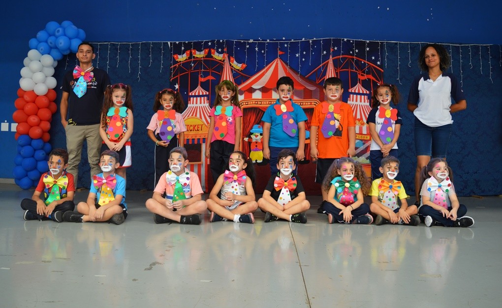 Pr� I A e 1� Ano A - Espet�culo Circense - S�o Jos� Rede Passionista de Educa��o