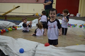 SEMANA DA CRIAN�A - OFICINAS E BRINCADEIRAS NA LONA (tarde) - S�o Jos� Rede Passionista de Educa��o