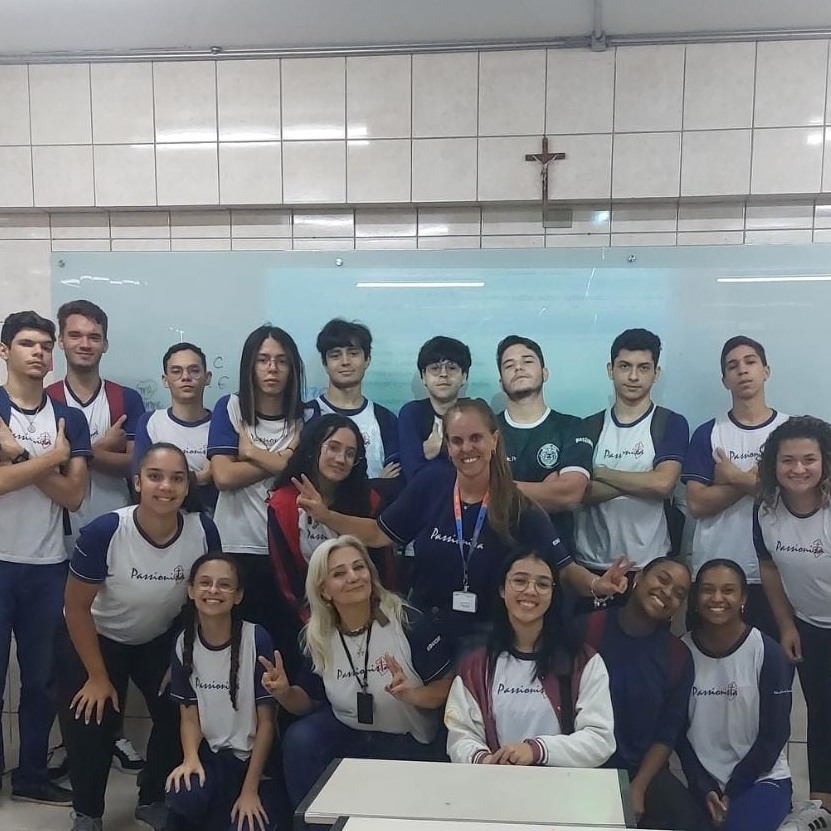 Desbravando fronteiras do conhecimento - M�e da Santa Esperan�a Rede Passionista de Educa��o
