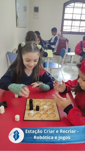Esta��o Criar e Recriar - Rob�tica e jogos - S�o Paulo da Cruz Rede Passionista de Educa��o