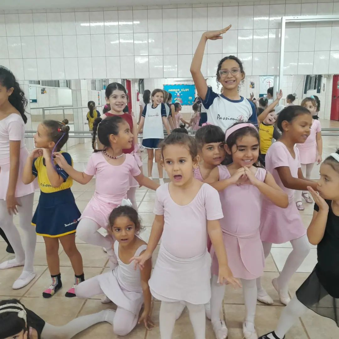 Passio Mais - Ballet - M�e da Santa Esperan�a Rede Passionista de Educa��o