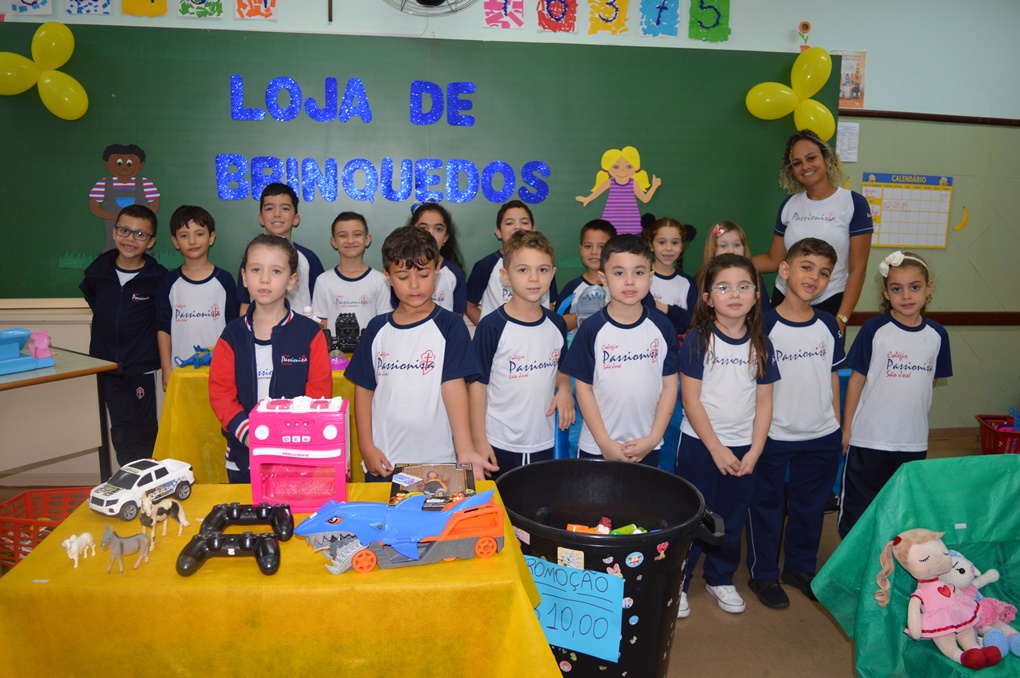 1� Ano A e B - Loja de Brinquedos - S�o Jos� Rede Passionista de Educa��o