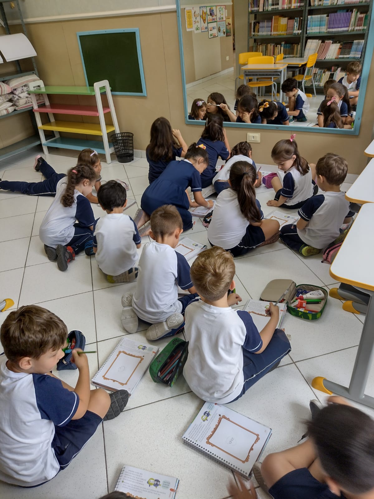 Autorretrato - 1� Ano A - Nossa Senhora Menina Rede Passionista de Educa��o